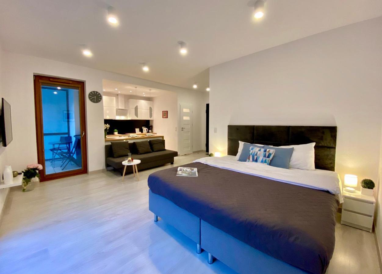 Living Point Residence Center Varsovie Extérieur photo